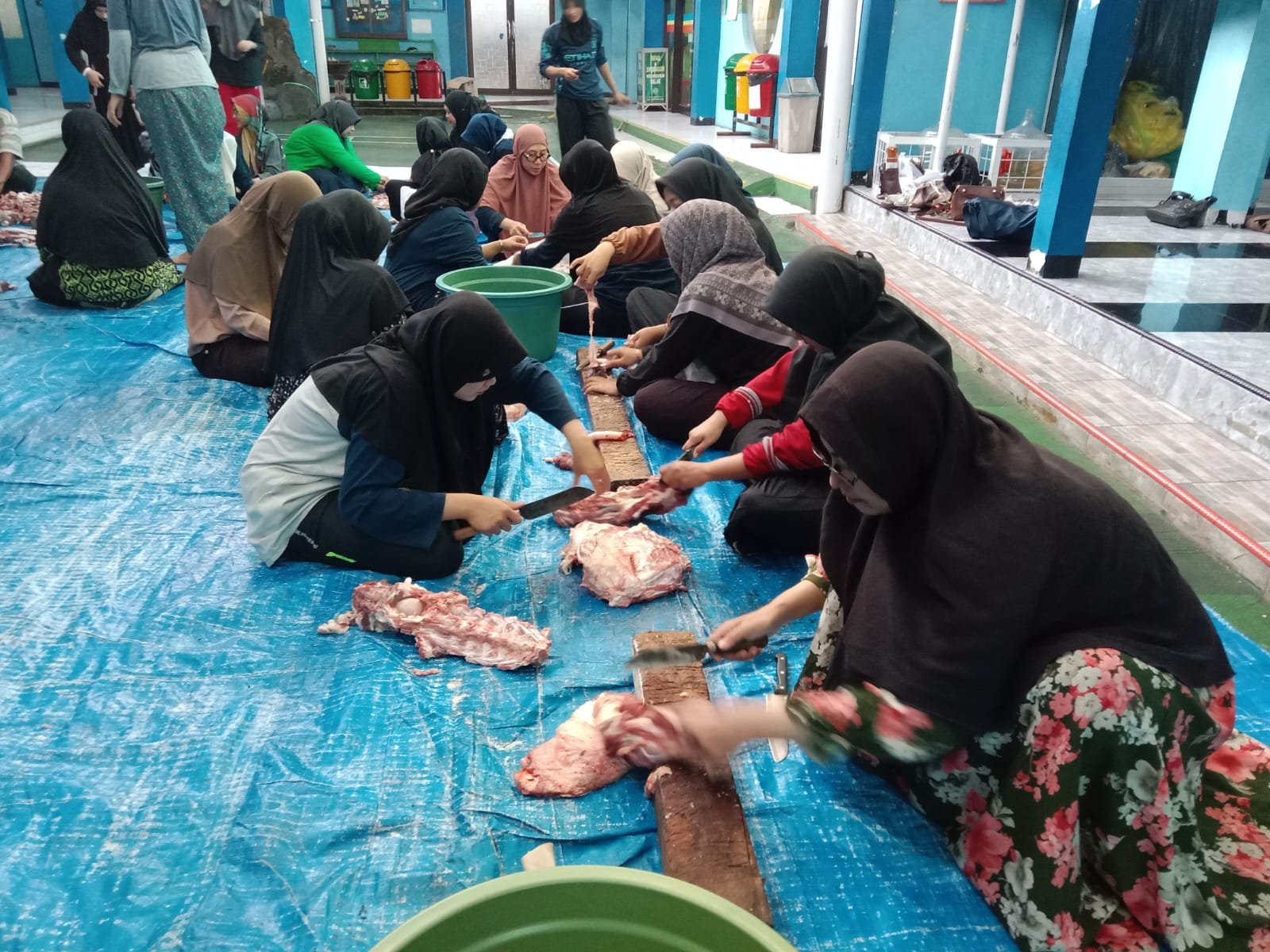 Sdamada mengadakan penyembelihan hewan kurban 1447
